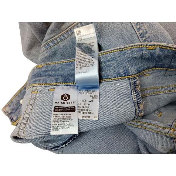 Levis Womens High-Rise Tapered Jeans Size 31x28 Recycled Denim Light Wash - Picture 12 of 13